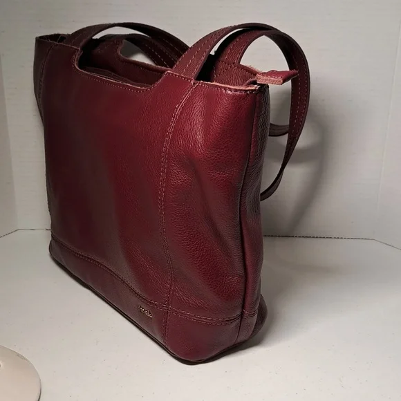 The Sak Burgundy Leather Tote Bag - Picture 2 of 9